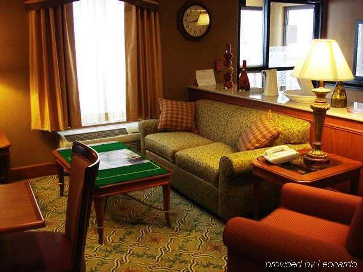 Hampton Inn Youngstown/Boardman Poland Ruang foto