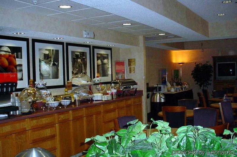 Hampton Inn Youngstown/Boardman Poland Restoran foto