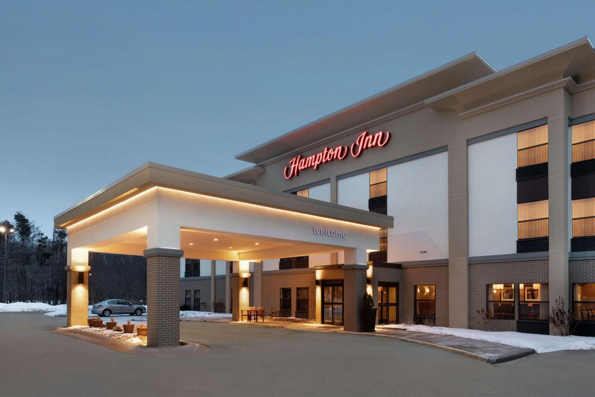 Hampton Inn Youngstown/Boardman Poland Bagian luar foto