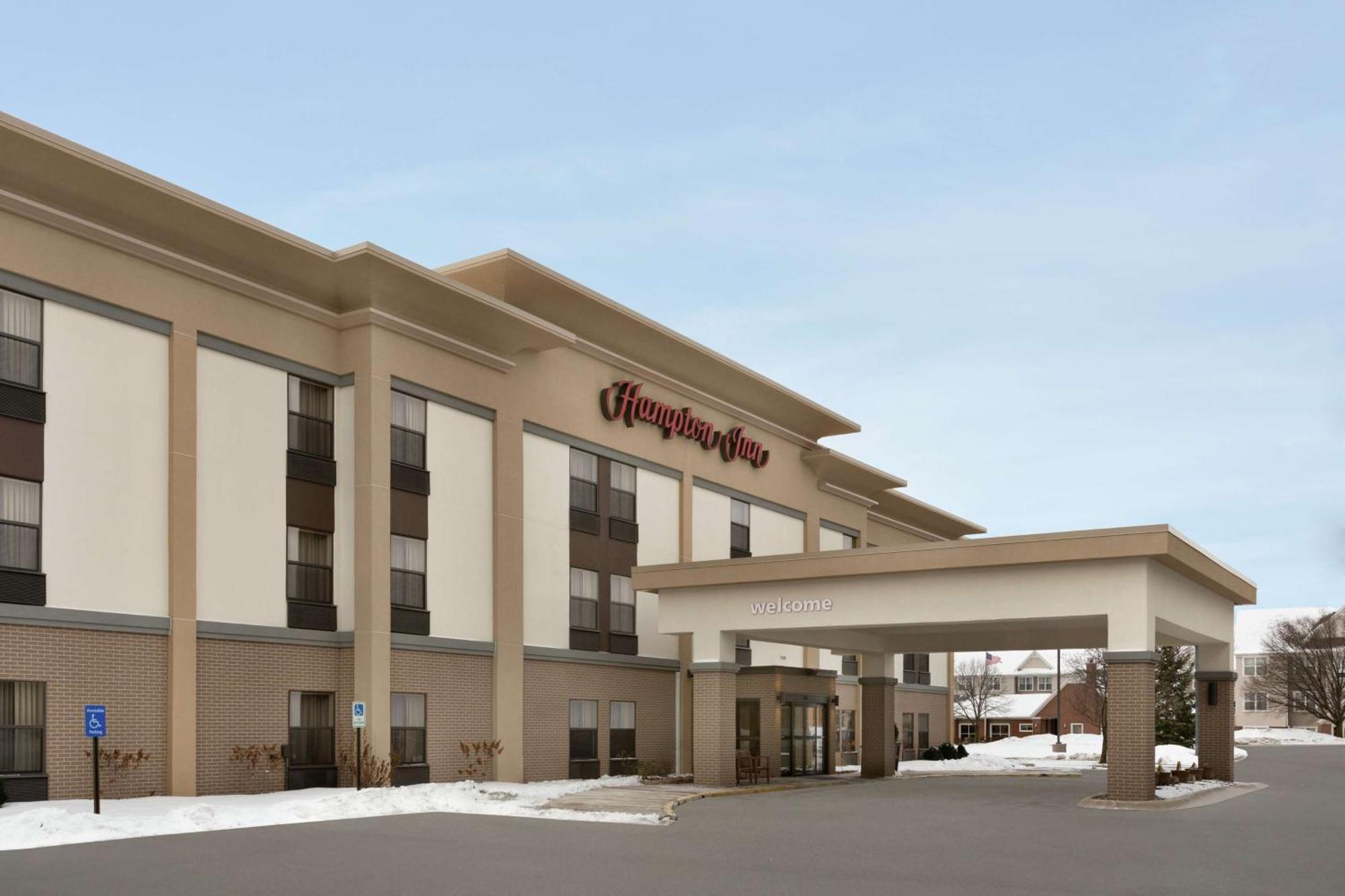 Hampton Inn Youngstown/Boardman Poland Bagian luar foto