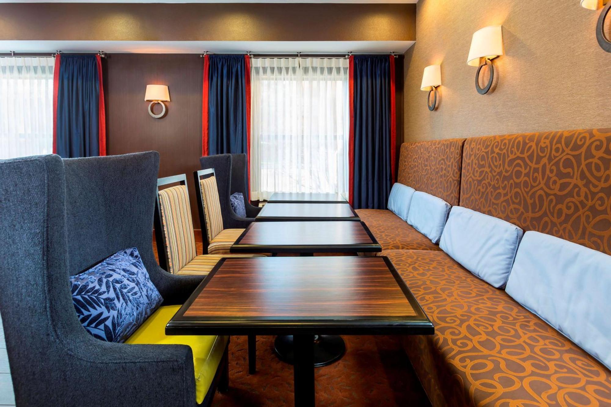 Hampton Inn Youngstown/Boardman Poland Bagian luar foto