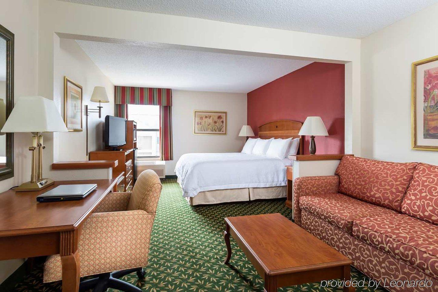 Hampton Inn Youngstown/Boardman Poland Bagian luar foto